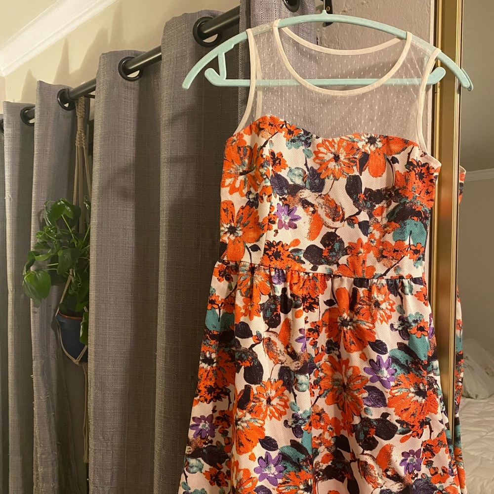 Sweetheart Neck Line Fit and Flare Skater